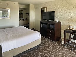 Quality Inn Clinton North
