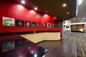 The Verve Hotel Boston Natick, Tapestry Collection by Hilton
