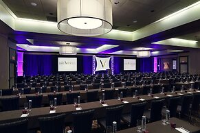 The Verve Hotel Boston Natick, Tapestry Collection by Hilton