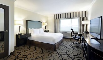 The Verve Hotel Boston Natick, Tapestry Collection by Hilton
