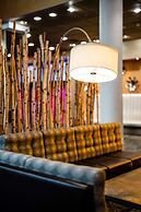 The Verve Hotel Boston Natick, Tapestry Collection by Hilton