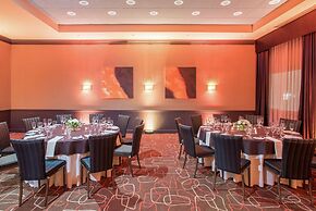 The Verve Hotel Boston Natick, Tapestry Collection by Hilton