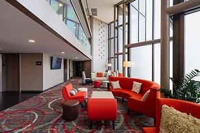 The Verve Hotel Boston Natick, Tapestry Collection by Hilton