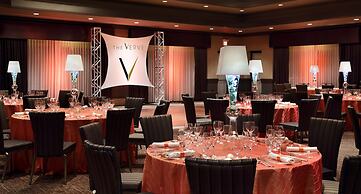 The Verve Hotel Boston Natick, Tapestry Collection by Hilton
