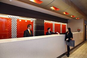 The Verve Hotel Boston Natick, Tapestry Collection by Hilton