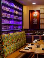 The Verve Hotel Boston Natick, Tapestry Collection by Hilton