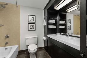 The Verve Hotel Boston Natick, Tapestry Collection by Hilton