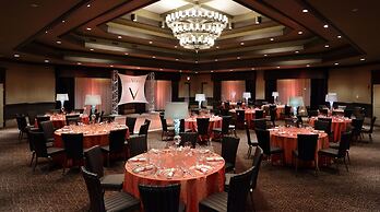 The Verve Hotel Boston Natick, Tapestry Collection by Hilton