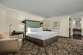 The Verve Hotel Boston Natick, Tapestry Collection by Hilton