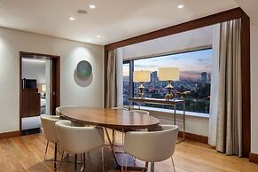 Conrad Istanbul Bosphorus