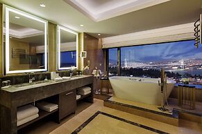 Conrad Istanbul Bosphorus