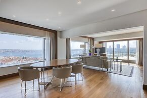 Conrad Istanbul Bosphorus