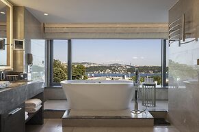 Conrad Istanbul Bosphorus