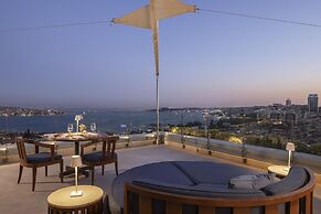 Conrad Istanbul Bosphorus