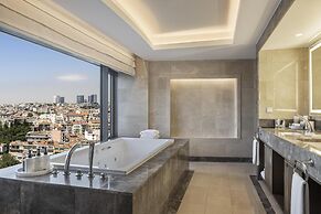 Conrad Istanbul Bosphorus