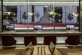 Avani Windhoek Hotel & Casino