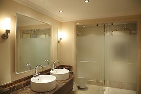 Avani Windhoek Hotel & Casino