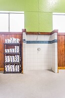 EverSpring Inn & Suites
