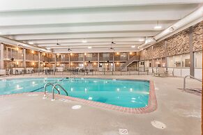 EverSpring Inn & Suites