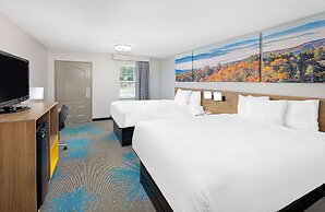 Days Inn by Wyndham Savannah