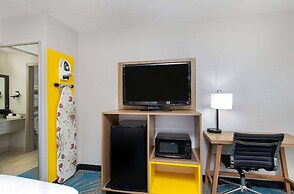 Days Inn by Wyndham Savannah