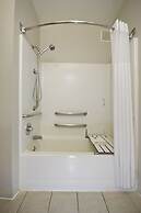 Days Inn & Suites by Wyndham Airport Albuquerque