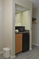 Days Inn & Suites by Wyndham Airport Albuquerque