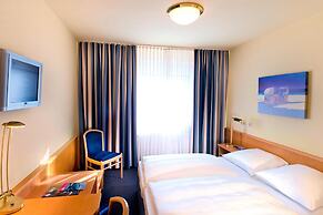 TRYP by Wyndham Lübeck Aquamarin