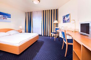 TRYP by Wyndham Lübeck Aquamarin
