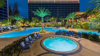 Disneyland Hotel