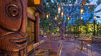 Disneyland Hotel