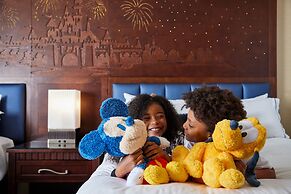 Disneyland Hotel