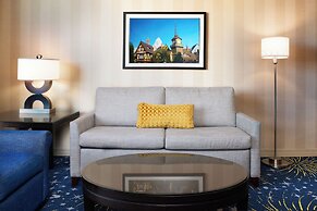 Disneyland Hotel