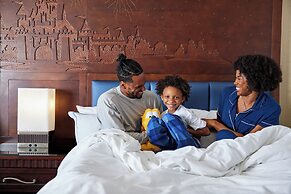 Disneyland Hotel