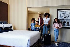 Disneyland Hotel