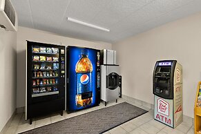 Red Roof Inn Cleveland - Westlake