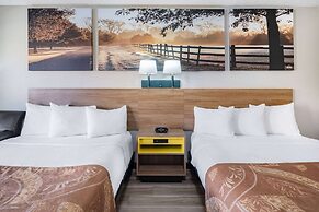 Days Inn by Wyndham Macon I-475