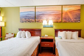 Days Inn by Wyndham Nashville Saint Thomas West Hospital