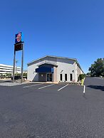 Motel 6 Eau Claire, WI