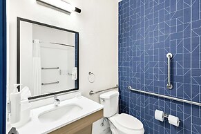 Spark by Hilton Springfield Southwest