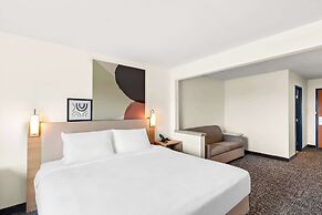 Spark by Hilton Springfield Southwest