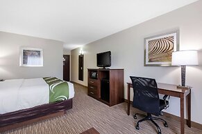Quality Inn & Suites Mountain Home North