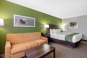 Quality Inn & Suites Mountain Home North