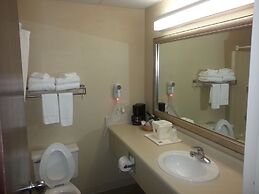 Quality Inn & Suites Mountain Home North