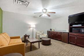 Quality Inn & Suites Mountain Home North