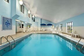 Country Inn & Suites by Radisson, Fargo, ND