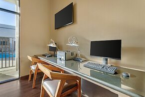 Best Western Plus Big America