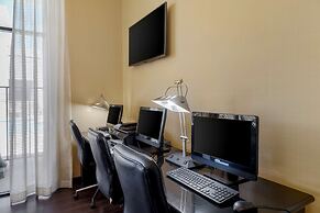 Best Western Plus Big America