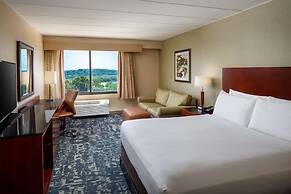 DoubleTree by Hilton Boston North Shore