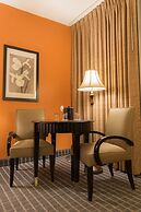 Oakland Airport Executive Hotel